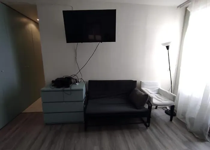 Pl Republique Apartment Paris